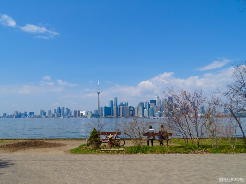 Vista da Skyline durante o Bike Tour em Toronto Islands